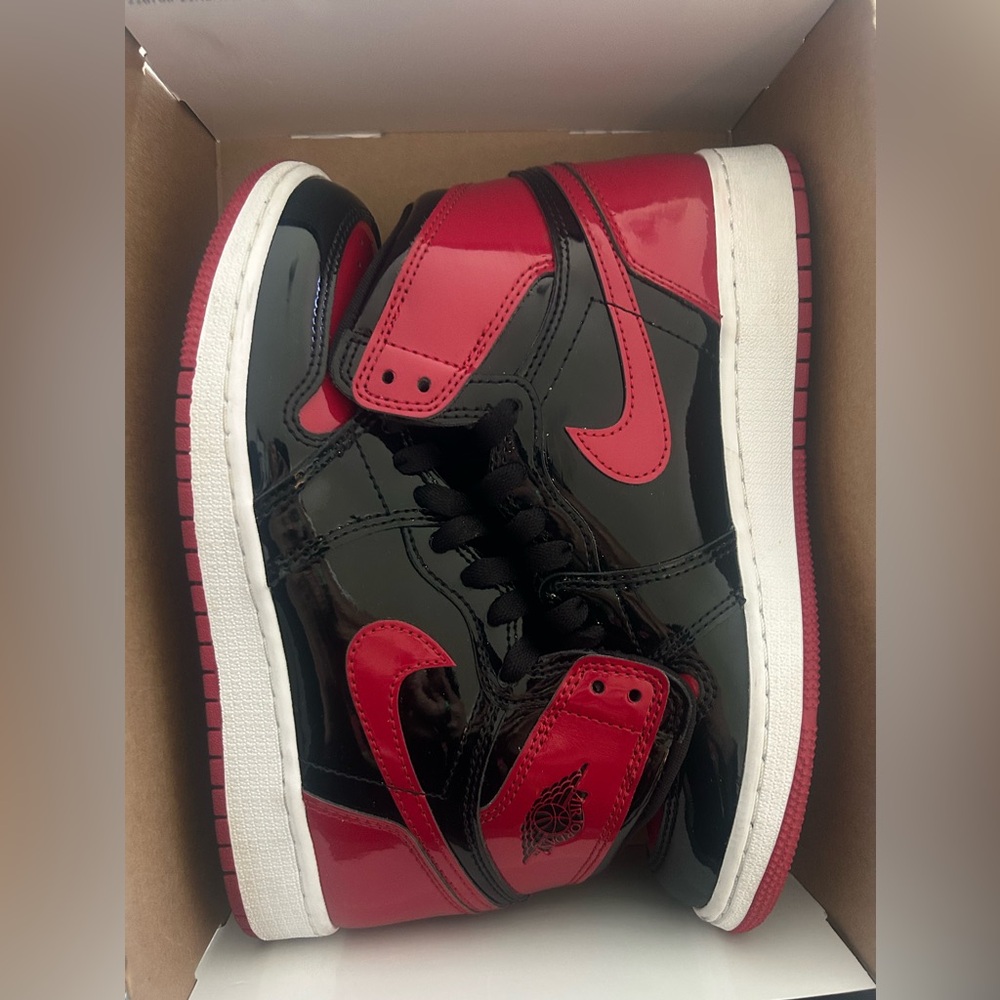 Patent bred 1s